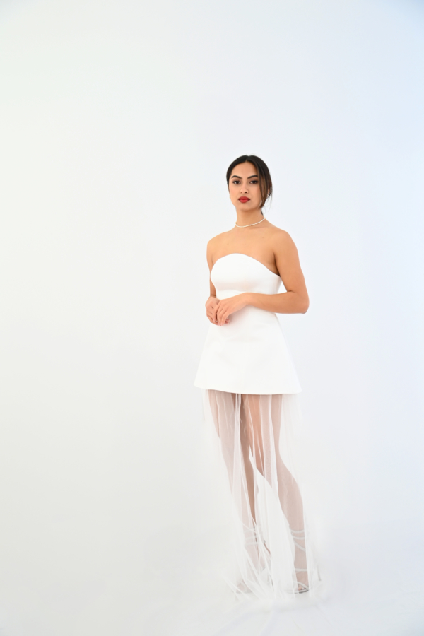 Elegant Sefid